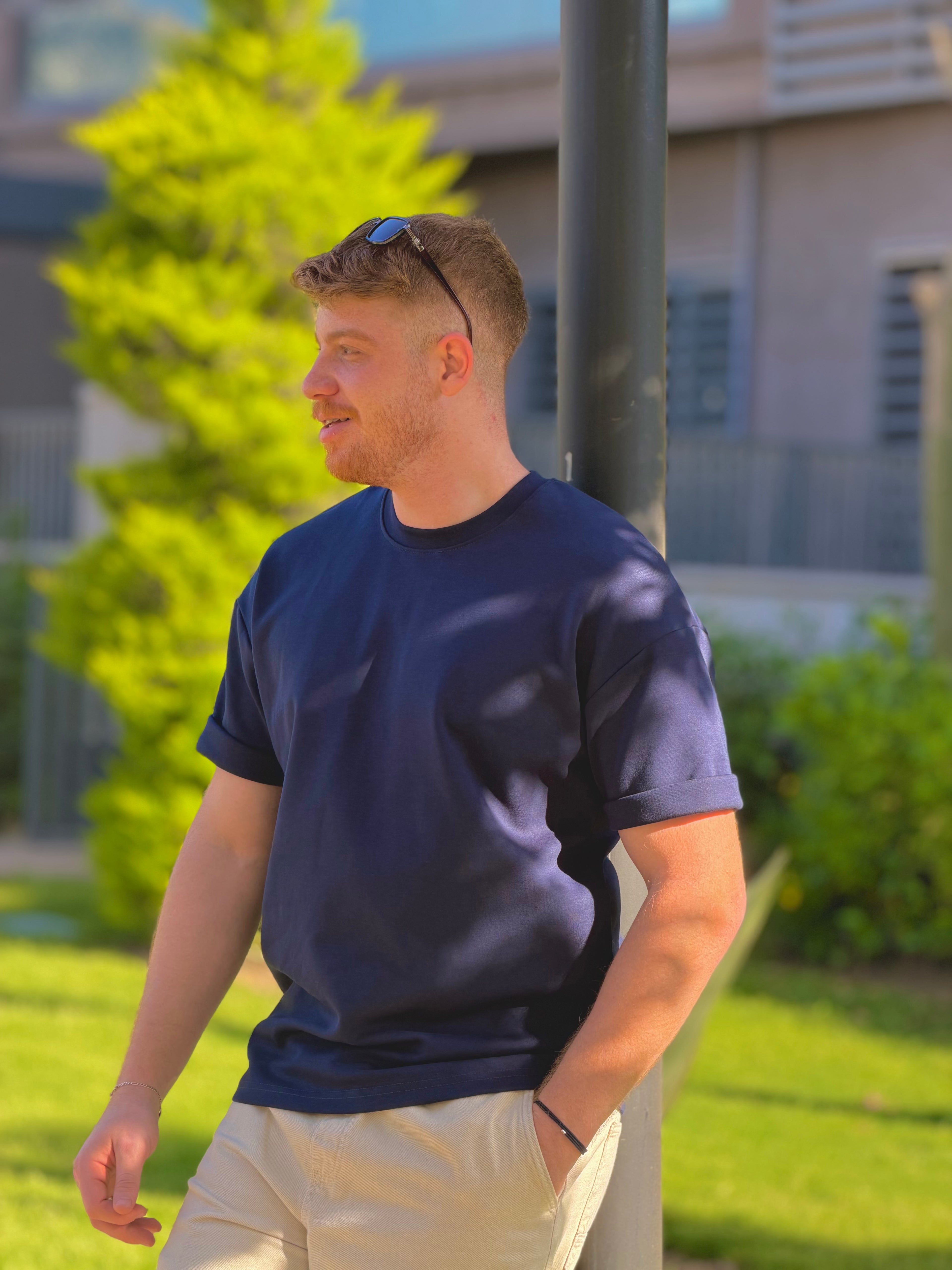 Basic T-Shirt